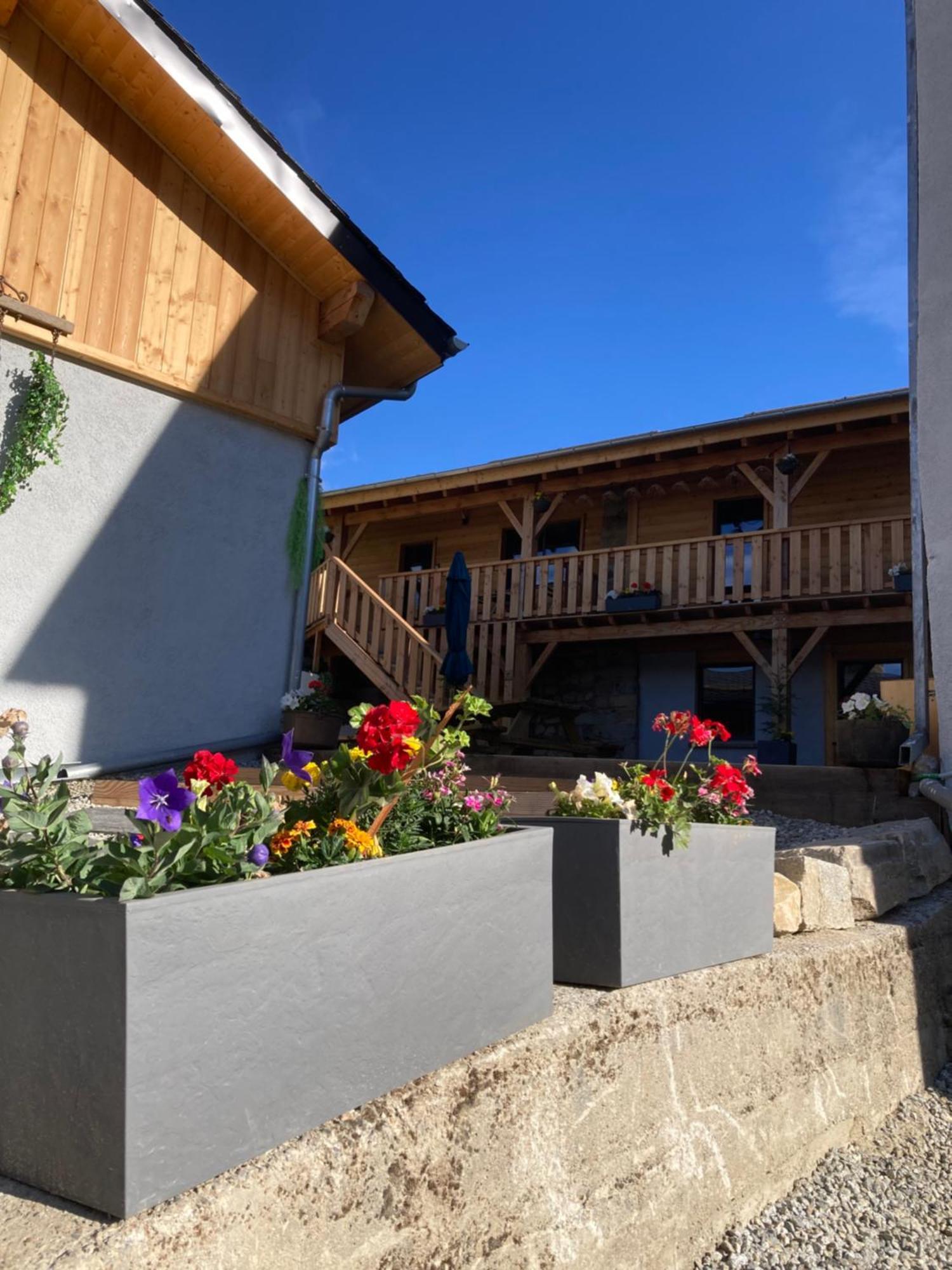 Studio Canellito Le Clos Des Ours Matemale Eksteriør bilde